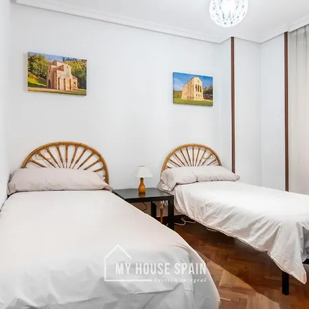 Myhousespain - Amplio En El Centro De Apartment Oviédo