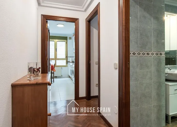 Myhousespain - Amplio En El Centro De * Oviédo