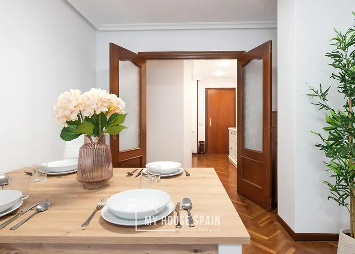 Myhousespain - Amplio En El Centro De Apartment